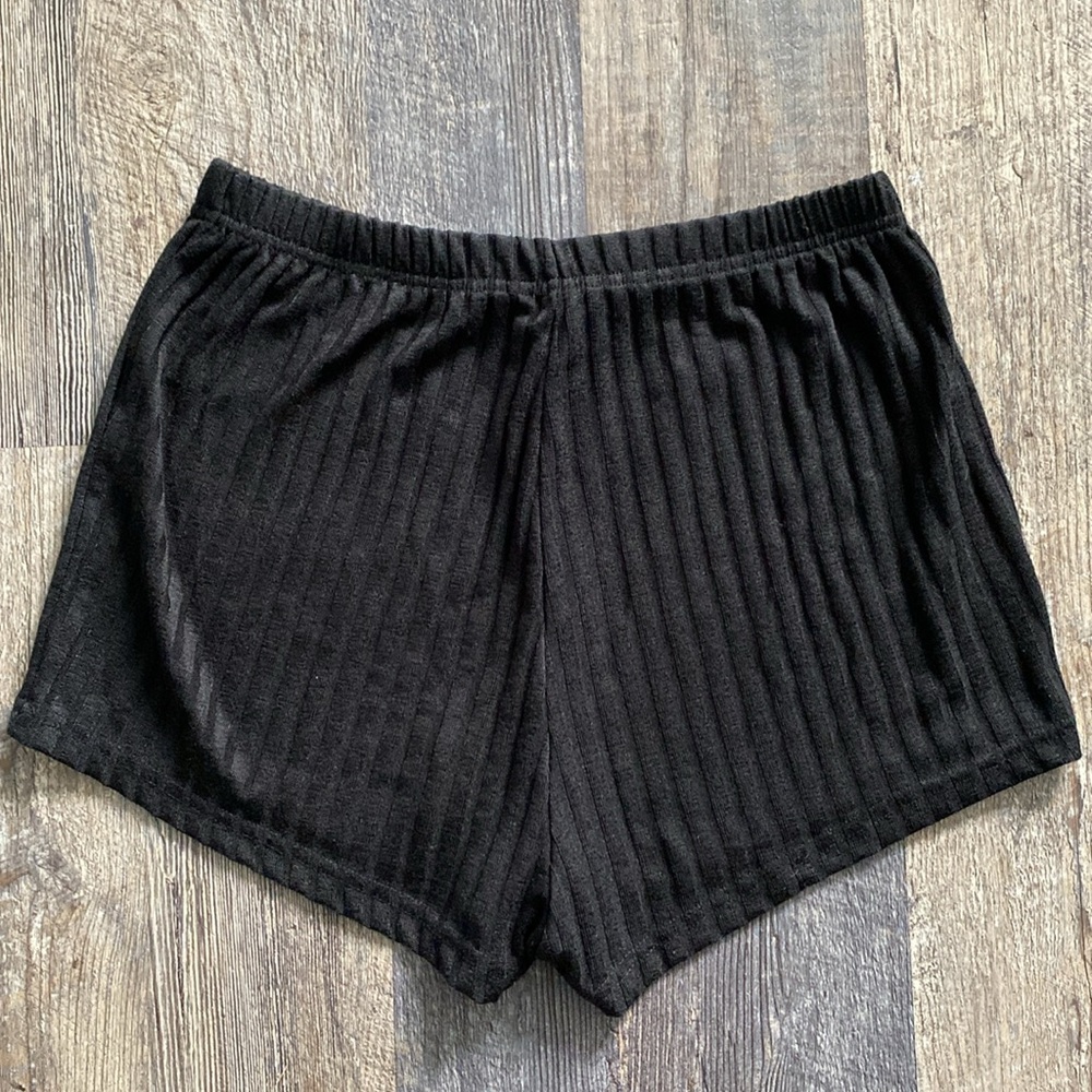 Black Ribbed Sleepwear Set - Picture 5 of 6